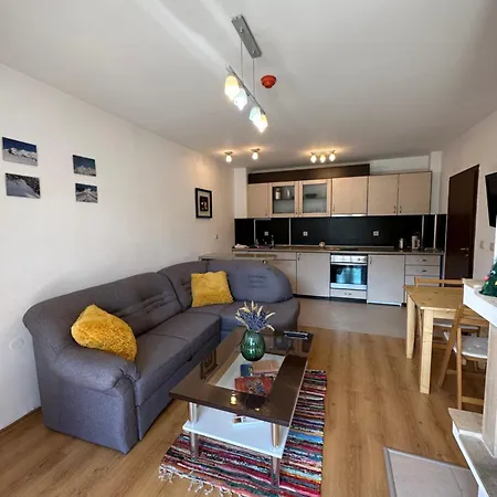 In - Out Kosara Apartment Bansko