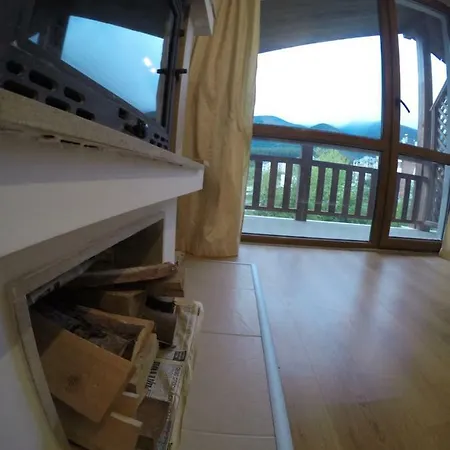 Apartament In - Out Kosara Bansko